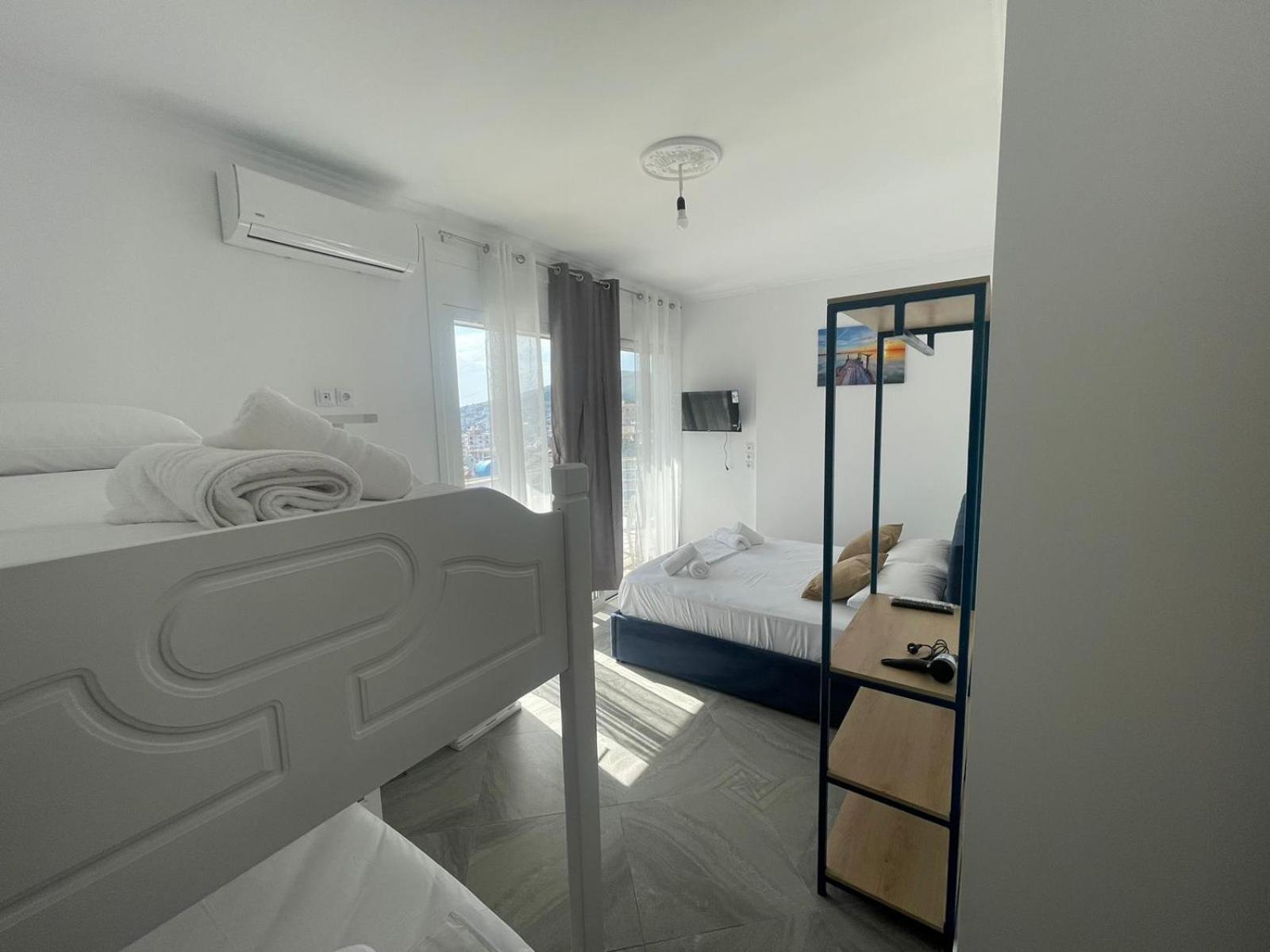 Vanesa Rooms Saranda Kültér fotó