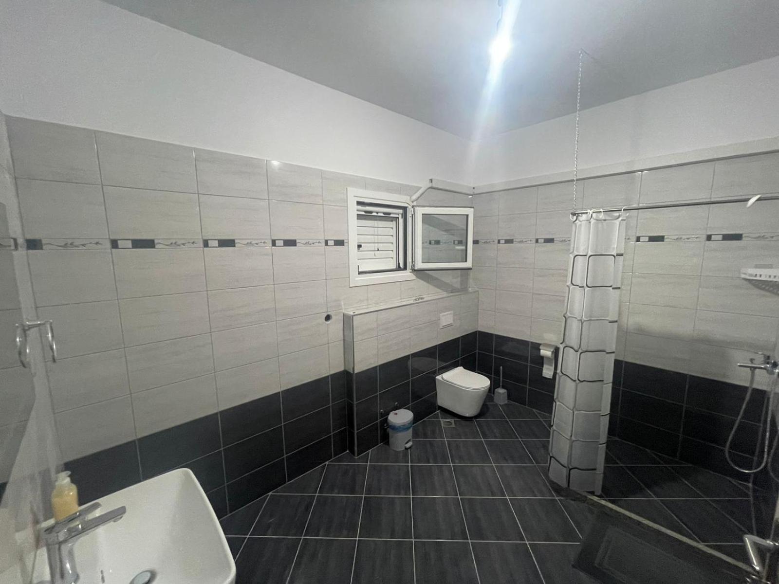Vanesa Rooms Saranda Kültér fotó